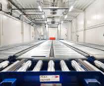 Fully automated deep-freeze warehouse with added value