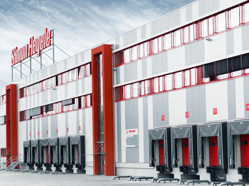 Long-term cooperation: Dräger and Simon Hegele expand cooperation