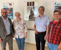 Der Geschäftsführende Gesellschafter, Dr. Gunther Wobser, gemeinsam mit den scheidenden Geschäftsführern von GFL, Ulrike Mischel, Dieter Bubel sowie dem Betriebsratsvorsitzenden Mike-Peter Klotz (v. l.).