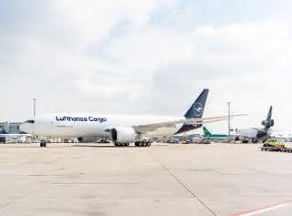 Temperature-controlled container solution: Lufthansa Cargo gives take-off permission for refrigerated containers