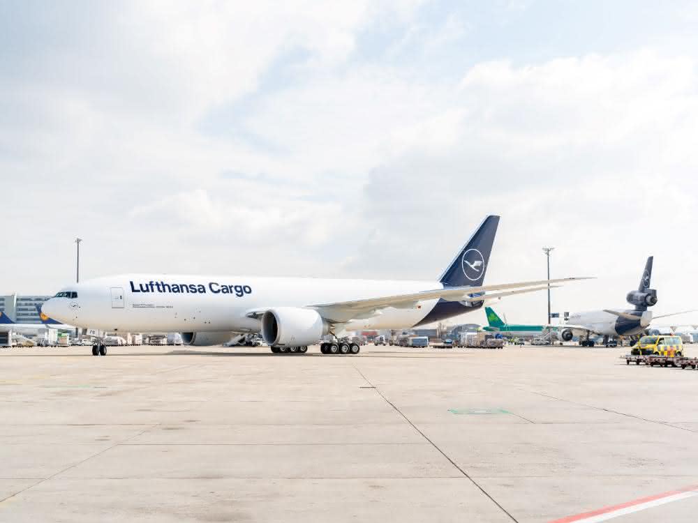 Temperature-controlled container solution: Lufthansa Cargo gives take-off permission for refrigerated containers