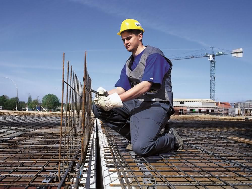 Verbandsnachrichten: Ausbildungszahlen im Baugewerbe steigen