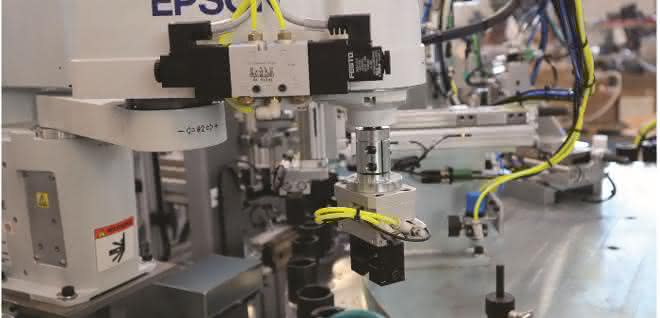 Grip small parts precisely Grip small parts precisely