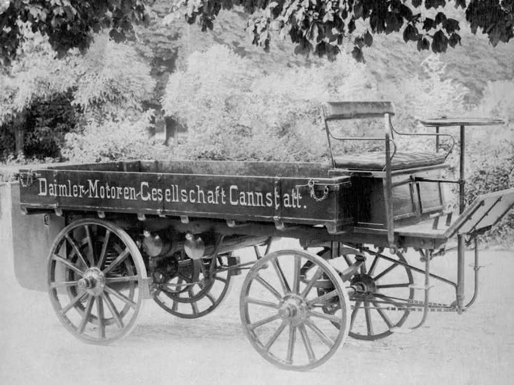 der erste Lastkraftwagen der Welt der erste Lastkraftwagen der Welt