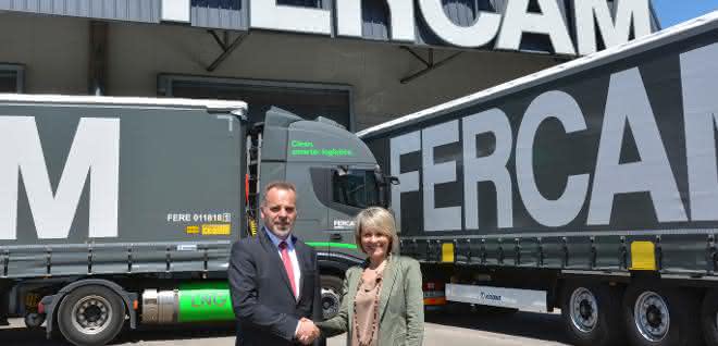Krone-Sattelauflieger für italienischen Logistiker: 80 Krone Profi Liner an Fercam ausgeliefert Krone-Sattelauflieger für italienischen Logistiker: 80 Krone Profi Liner an Fercam ausgeliefert