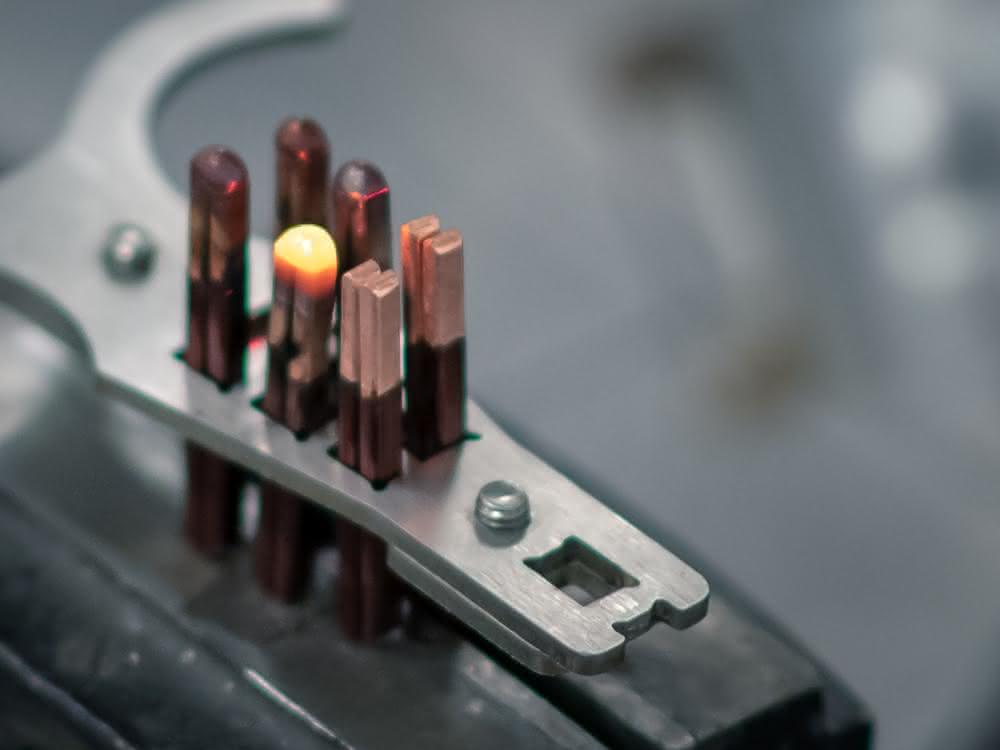 For welding hairpins in electric motors Laser processing optics
