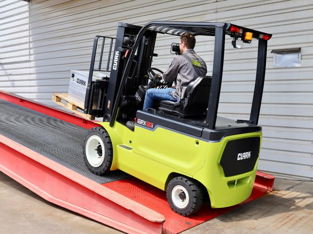 Environmentally friendly electric forklift trucks: It doesn't always have to be a combustion engine