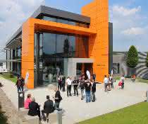 Fachverband Fliesen und Naturstein: Gipfeltreffen mit Joey Kelly