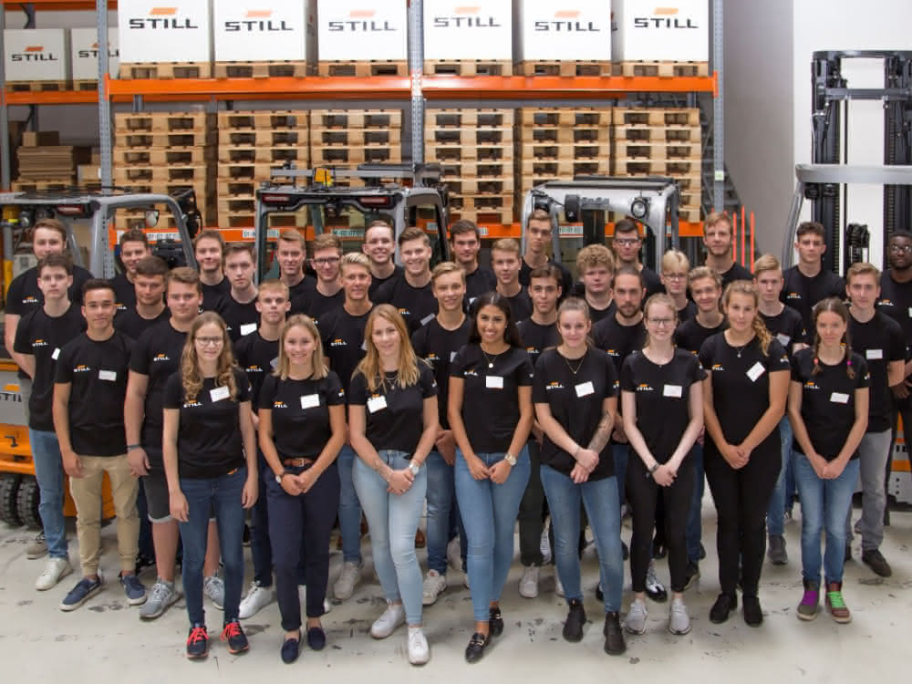 Over 50 new trainees: Still welcomes new training year