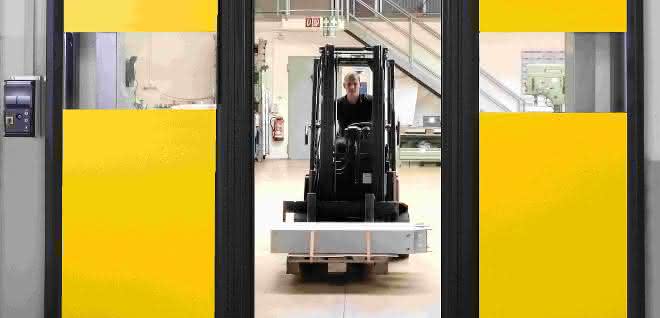 Gates: Side-rolling high-speed door prevents collision damage