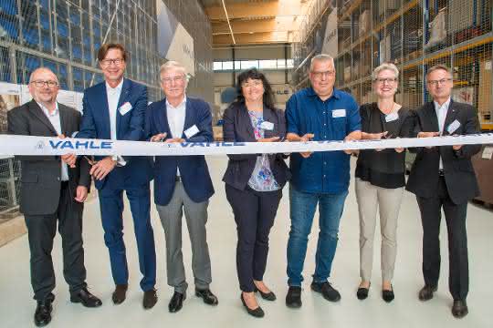 Vahle eröffnet Erhochmodernes neues Kleinteilelager Vahle eröffnet Erhochmodernes neues Kleinteilelager