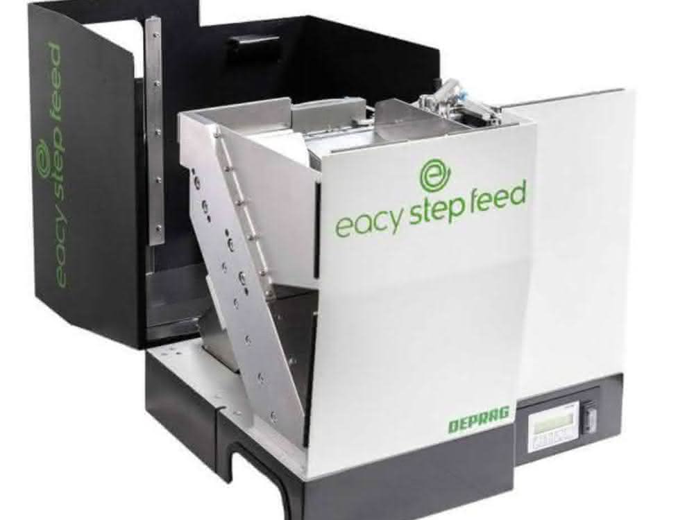 Step conveyor system: Ready in time