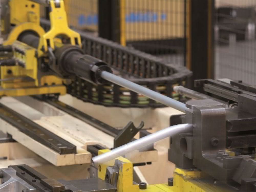 Stauff erweitert internationale Standorte Stauff investiert weltweit in eigene High-Tech-Rohrbiegeanlagen.