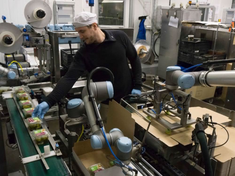 Robot deployment at Atria Scandinavia