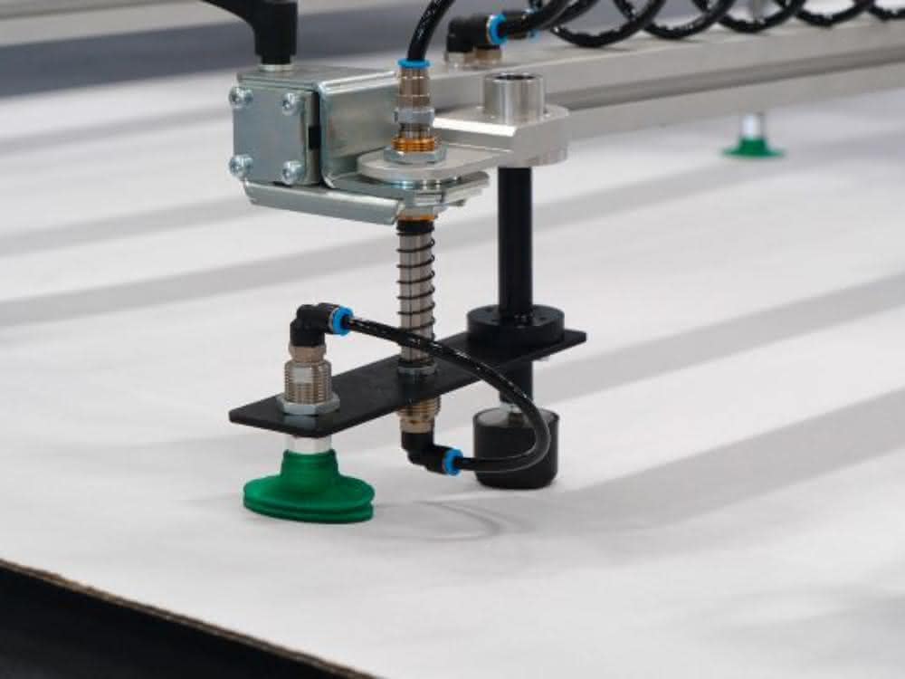 From materialfluss SPEKTRUM 2019: Automation for industrial cutting