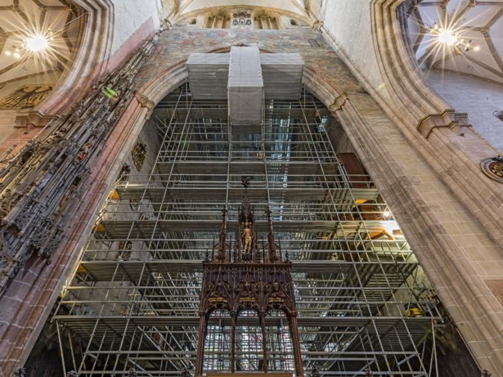 PERI UP Raumgerüst im Chorraum des Ulmer Münsters