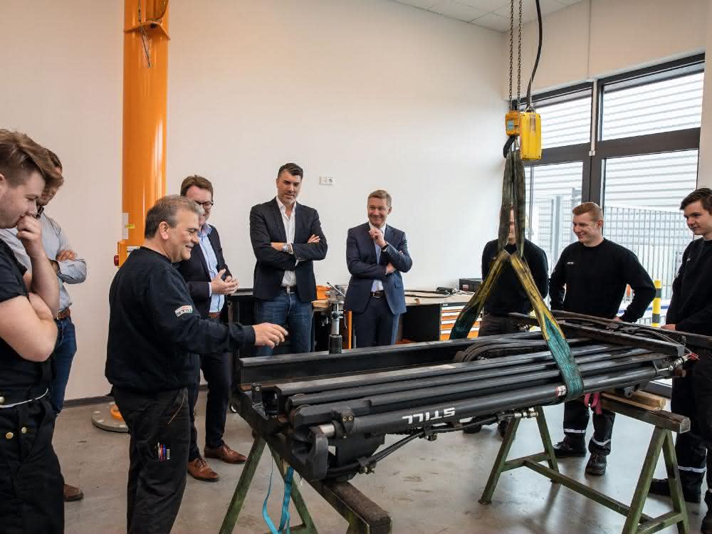 From materialfluss SPEKTRUM 2019: Extensive investment in training
