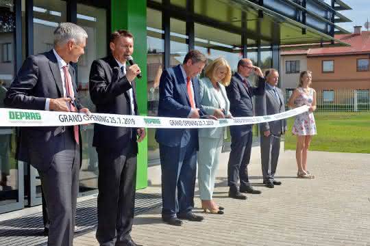 Sondermaschinenbau: Deprag weiht Neubau in Tschechien ein