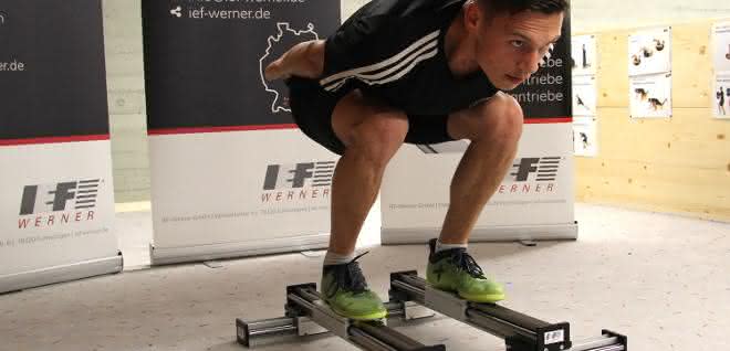 IEF-Werner.axle system ski jumping system Jump simulator for ski boarding school: The perfect jump