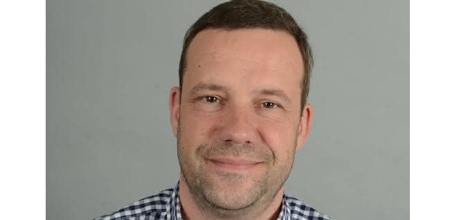 Steve Herd, Distrelec