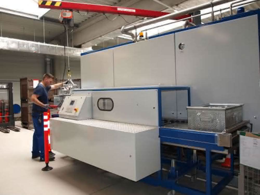 Contract degreasing