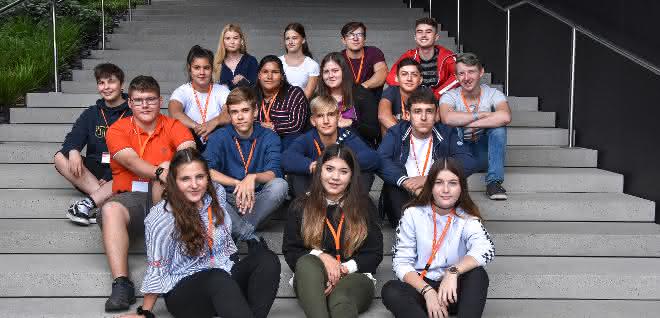 Start of training: 72 apprentices start at Gebrüder Weiss