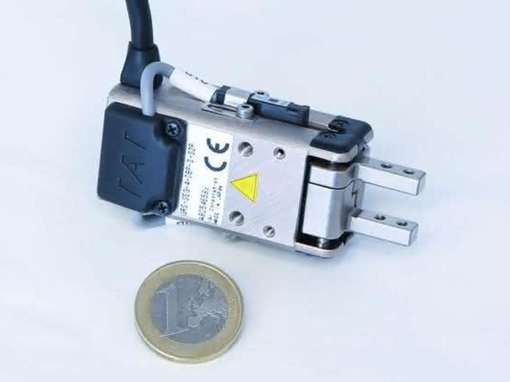 Small parts gripper Small parts gripper