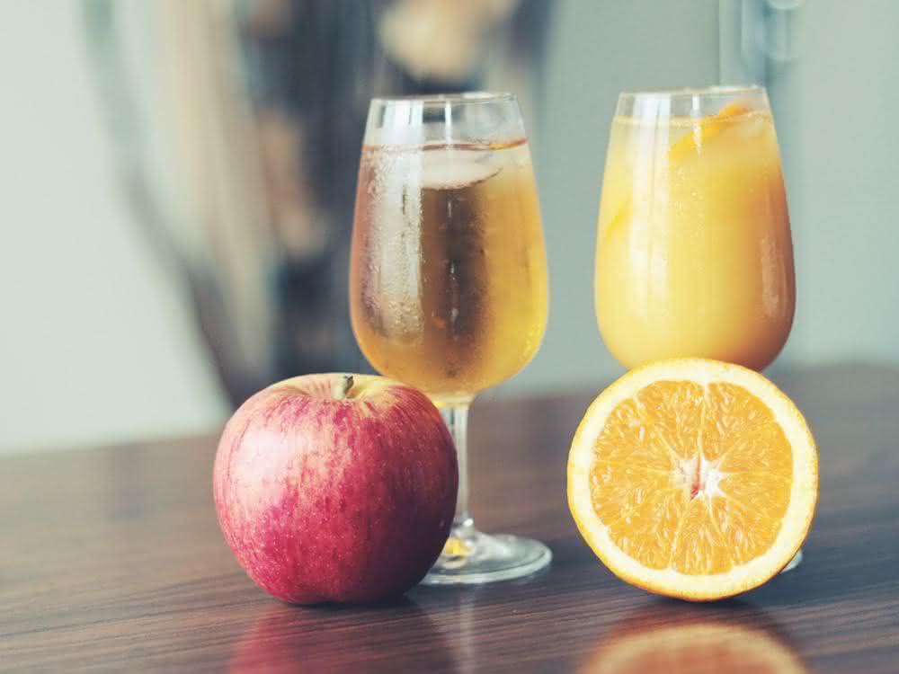 Obst und Säfte