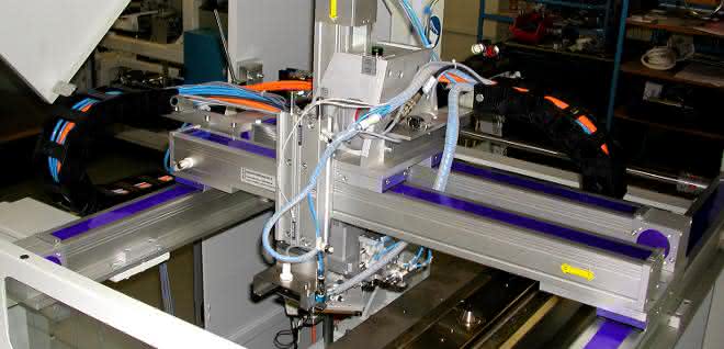 Components and complete units: Complex system solutions made easy