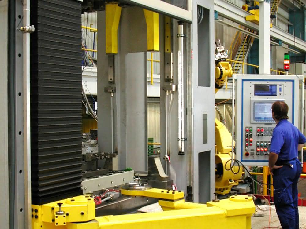 Components and complete units: Complex system solutions made easy