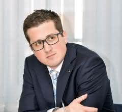 Prof. Dr.-Ing. Eric Brehm Prof. Dr.-Ing. Eric Brehm