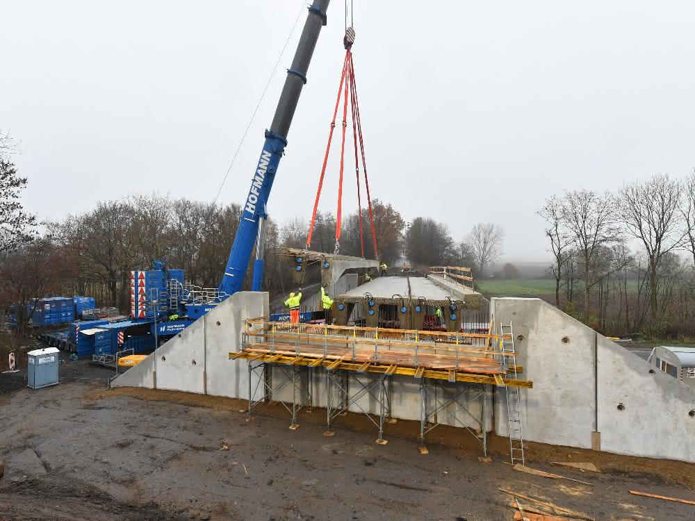 Fertigteile für den Brückenbau: Modulbauweise im Test