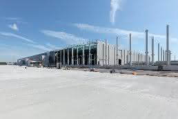 Woolworth builds giant warehouse in Unna