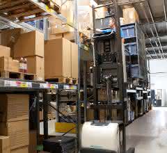 Display: New warehouse sets a precedent