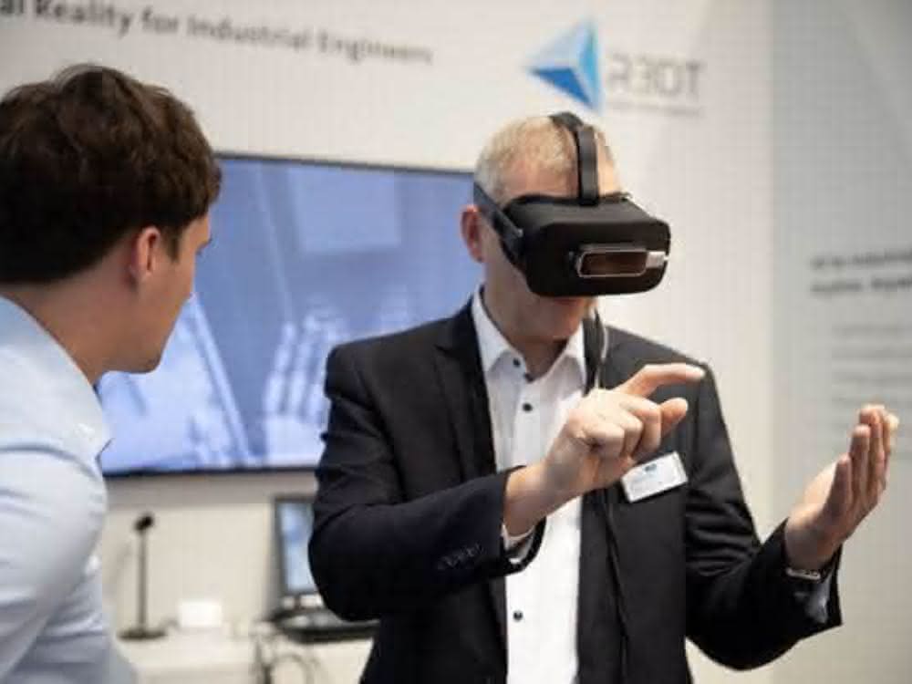 Virtual reality tool for everyday planning