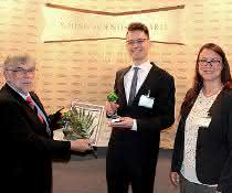 Prof. Dr. Dr. Lerche, Scientific Conference Chair, Dr.-Ing. Richard-Sebastian Moeller, Young Scientist 2019, Susanne Lerche-Merchant, COO LUM GmbH