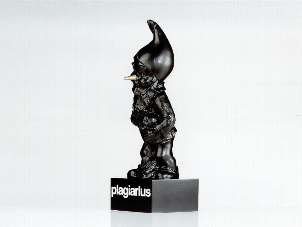 Negative price: Plagiarius: brazen counterfeits wanted in 2020