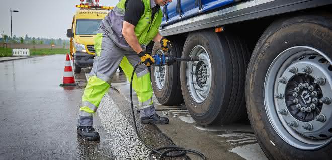 Servicequadrat verlängert Zusammenarbeit mit ADAC Truckservice Servicequadrat verlängert Zusammenarbeit mit ADAC Truckservice