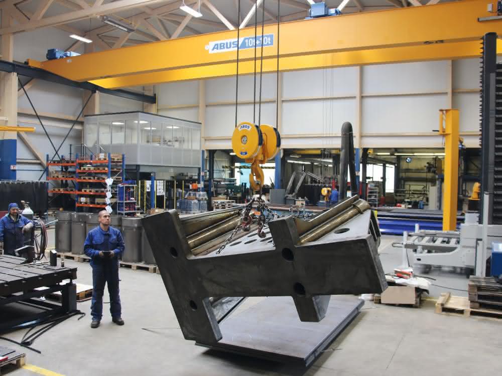 From materialfluss 8-9/2019: Crane technology for really heavy parts
