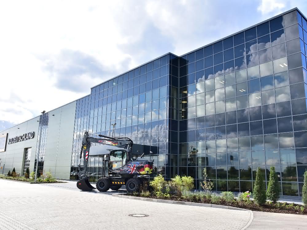 JCB eröffnet neue Deutschlandzentrale