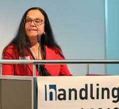 handling award Bettina Schall