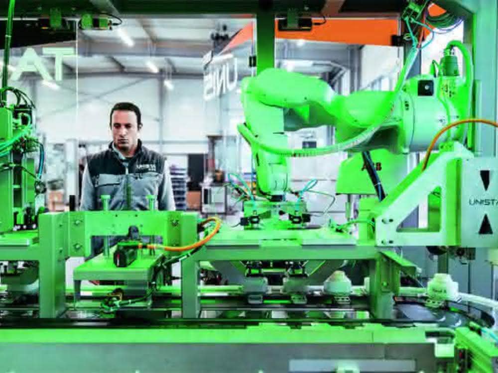 Compact packaging system