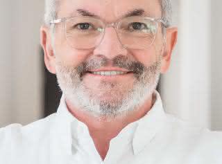 Former COO of DB Schenker founds expert network "Corporate Navigators"