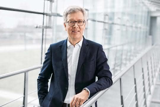 Dr. Frank Melzer
