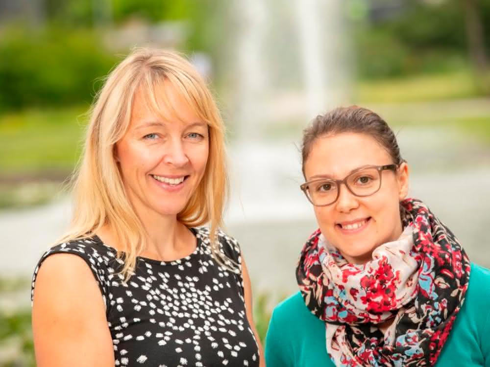 Prof. Henriette Uhlenhaut (links) und Erstautorin Dr. Fabiana Quagliarini (rechts),