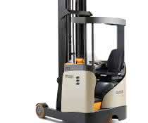 Forklift truck: Crown launches new reach truck series Forklift truck: Crown launches new reach truck series