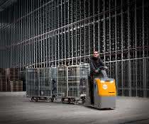 Neue Version: Elektro-Schlepper in schmaler Bauweise