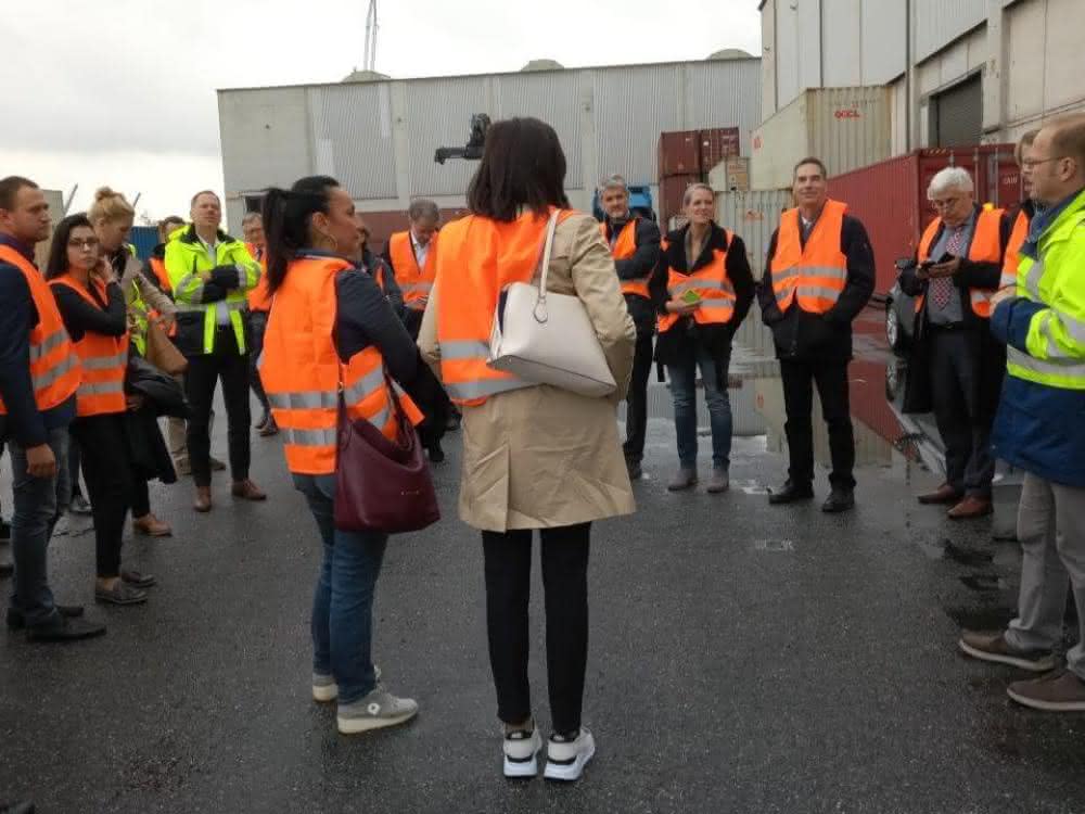 Project Smooth Ports: Port of Hamburg aims to reduce carbon dioxide emissions