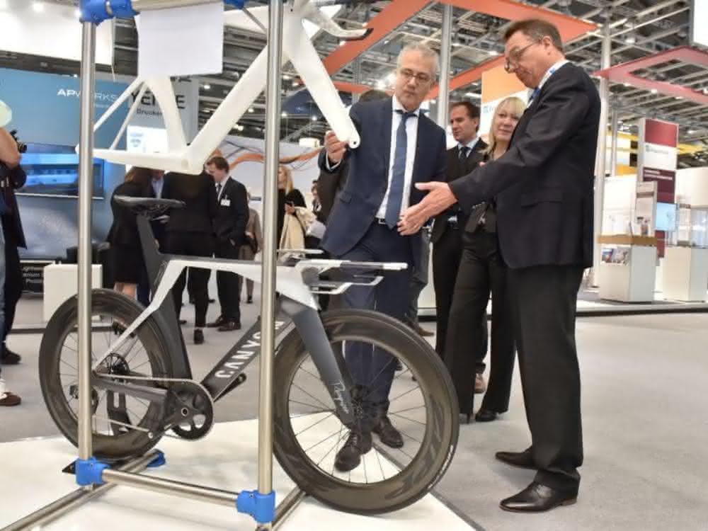 Tarek Al-Wazir besucht Kegelmann auf der Formnext