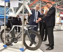 Tarek Al-Wazir besucht Kegelmann auf der Formnext